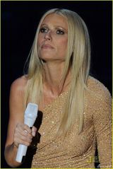 组图：格温妮丝-帕特洛离婚 经典银幕形象盘点