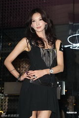 组图：林志玲身型消瘦出席剪彩 谈及逃税无悔意