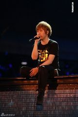 组图：五月天鸟巢开唱十万歌迷共创奇迹