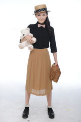 组图：王茗拍摄运动大片 化身英伦萝莉助威奥运