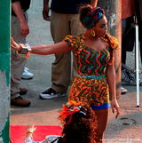 幻灯：碧昂斯与艾丽西亚合作新曲 拍MV比拼性感