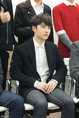 高清图：EXO抒情回归 独家对话新浪韩娱