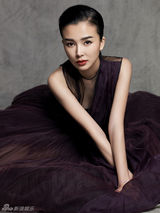 组图：姚星彤最新写真 优雅新古典韵味