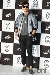 组图：尹恩惠Tiffany等众星亮相时尚活动