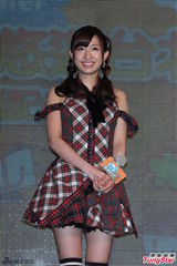 组图：AKB48访台推介旅游 靓丽裙装青春可爱