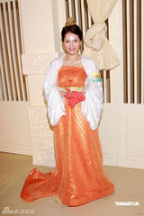 幻灯组图：林峰阿Sa(蔡卓妍)似亲密情侣 狄龙力挺叶童丈夫