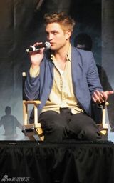 幻灯图集：《暮光》三星齐聚洛杉矶 为《月食》造势