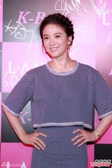 组图：宋慧乔出席派对温婉动人 获吴克群大赞