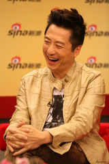 高清组图：庾澄庆做客畅聊新专辑《到死都要18岁》