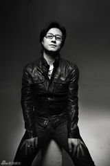 组图：汪峰公布巡演城市 音乐写真曝光