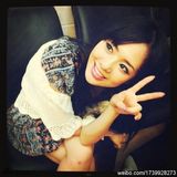 组图：苍井空微博100张美图 性感娇娃变微博控