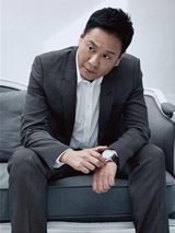 组图：连奕名时尚大叔范 成熟魅惑