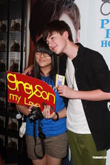 组图：GaGa小师弟抵港 自称已与歌迷们结婚