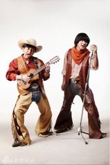 组图：蘑菇兄弟发搞笑写真被网友调侃