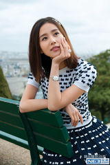 组图：刘诗诗大片温润柔和 谈《步步惊情》挑战