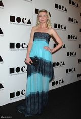 高清组图：克里斯汀-邓斯特性感抹胸礼服亮相