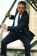 高清组图：《憨豆特工2》澳门取景 阿特金森再搞怪