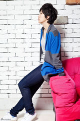 高清组图：李霄云最爱基本款 简单生活用力唱歌