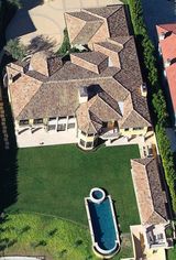 组图：金-卡黛珊豪宅曝光 掷千金享奢华安胎窝