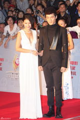 组图：第28届金鸡奖红毯 群星云集女星美艳男星帅气