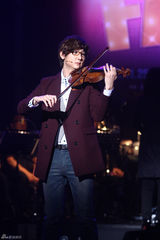 组图：少女时代Tiffany与SJ银赫等亮相音乐剧首演