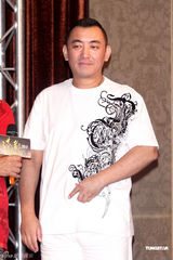 组图：电影《港都2012》开镜 新老演员共聚一堂 