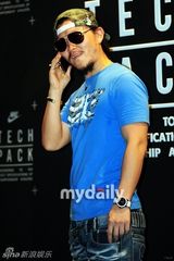 组图：GD宋智孝Tiffany等靓装出席品牌发布会