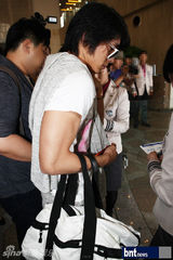 组图：FT等赴日本参加《MCountdown HelloJapan》