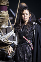 独家：《海盗》雪天开工 孙艺珍霸气雪莉遭绑