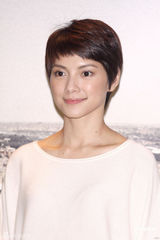 组图：李心洁出书谈结婚历程 夫婿彭顺VCR表心迹