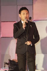 组图：王维基豪花百万办新台试映礼 黄日华做一哥