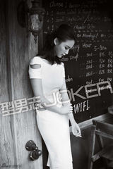 组图：张歆艺黑白写真大片 自然纯粹显优雅气质