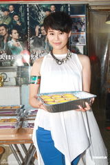 组图：胡杏儿苟芸慧贾晓晨宣传新剧 发表爱的宣言