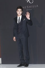 高清组图：韩星情侣刘志泰金孝珍婚礼 众星到场祝贺