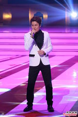 组图：赌王数百万支持太太 何超莲吴克羣献艺