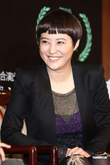 组图：毕晓海送郝蕾“第五张画” 祝“妈妈”骑金马