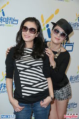 组图：江欣燕羡慕张慧仪有富商追 称感谢曾志伟