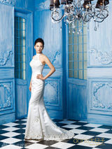 组图：张雨绮婚纱写真性感娇媚 勇敢淡定期待未来