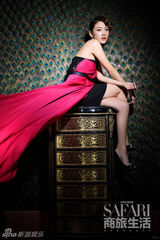 组图：应采儿典雅大片曝光 称如做制片人老公必帮忙