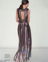 组图：前汤嫂凯蒂杂志大片 端庄恬静优雅迷人