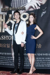 高清组图：申世京刘亚仁等出席《时尚王》记者会