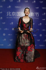 组图：北京电影节闭幕 章子怡十度封后