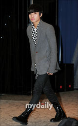 组图：韩星大成吴满锡等新剧《whats up》记者会