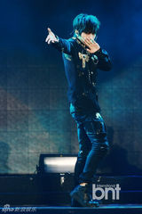 组图：INFINITE首尔举办世界巡回演唱会