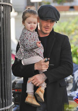 策划：明星宝宝着装大PK 小七苏瑞领衔萌妹子