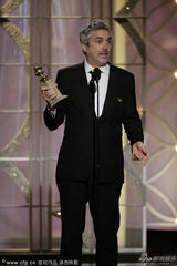 组图：71届金球奖揭晓 莱昂纳多首获喜剧类影帝