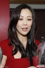 组图：王馨平自曝将加盟台湾春晚献唱小巨蛋