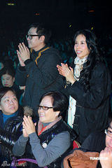 高清图：纵贯线香港开唱 莫文蔚郑少秋捧场