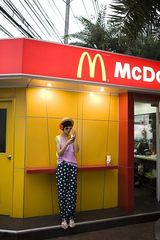 高清图：陆毅鲍蕾新书记录甜蜜生活 甜蜜感情新鲜爱