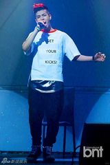 组图：韩团HISTORY举行首张迷你专辑Showcase